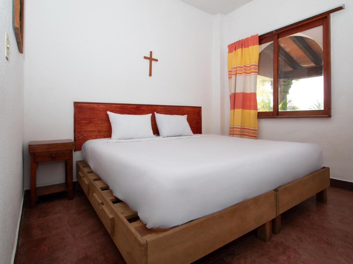 Oyo Posada Cocos Cuernavaca Exteriér fotografie